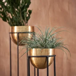 Nkuku Atsu Planter Stand