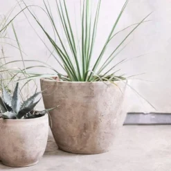 Nkuku Large Affiti Clay Planter