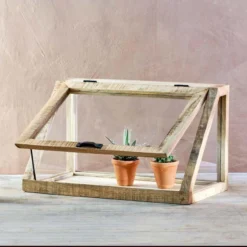 Nkuku Shuri Display Case