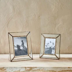 Nkuku Tabai Standing Frame - Portrait