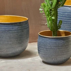 Nkuku Tembesi Etched Planter - Antique Black & Brass