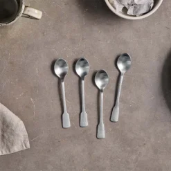 Nkuku Tableware Veeta Teaspoon Set - Brushed Silver (Set Of 4)