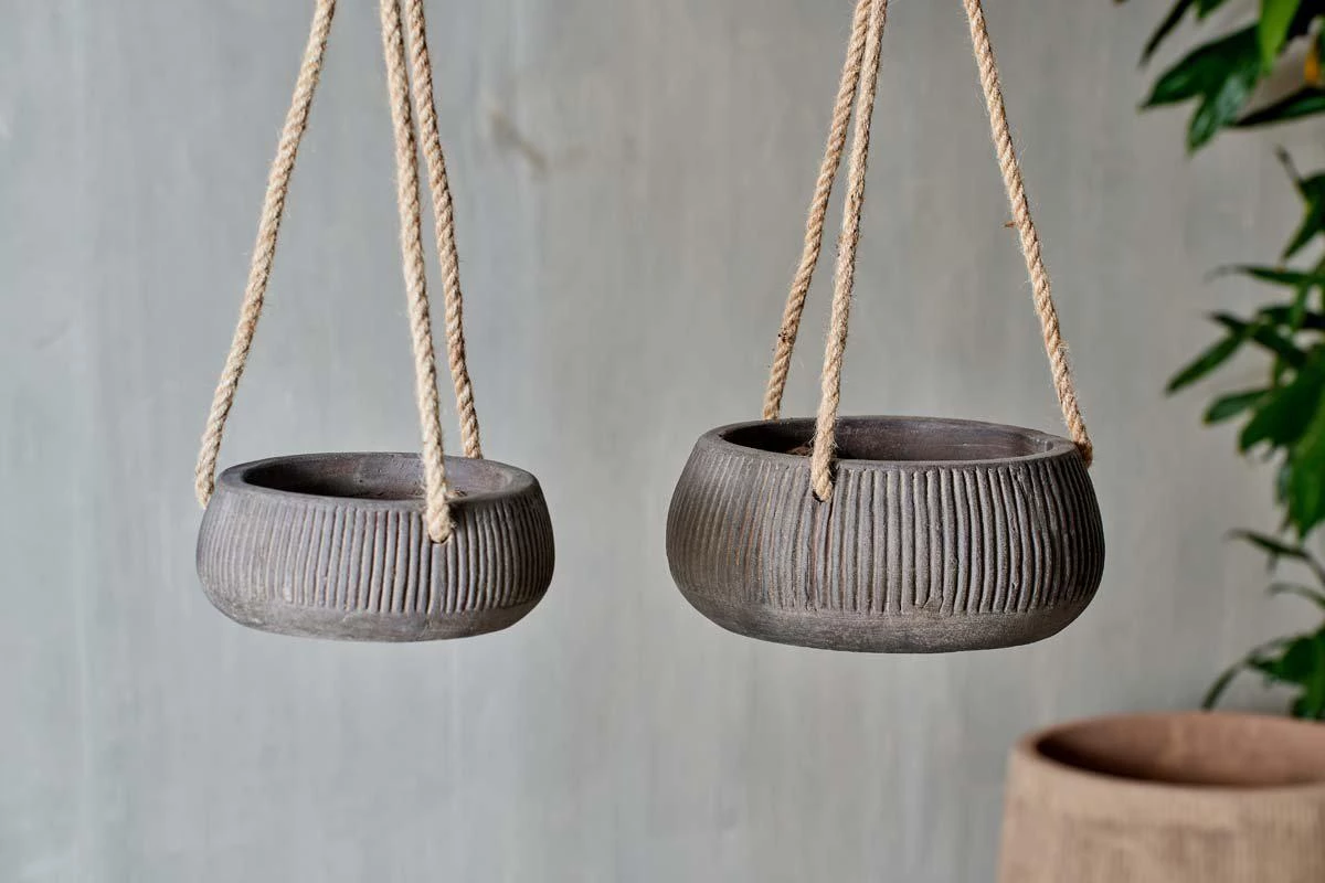 Nkuku Wampu Hanging Planter - Distressed Brown / Black Home Accessories 5 Nkuku Wampu Hanging Planter - Distressed Brown / Black Home Accessories